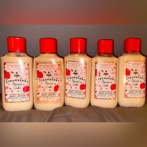 Bath and Body Works Strawberry Pound Cake